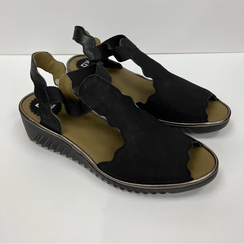 Fly London Linn Wedge Sandal Size 39